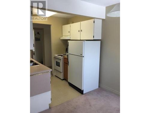 308 Chartrand Avenue Unit# 218, Logan Lake, BC - Indoor Photo Showing Kitchen