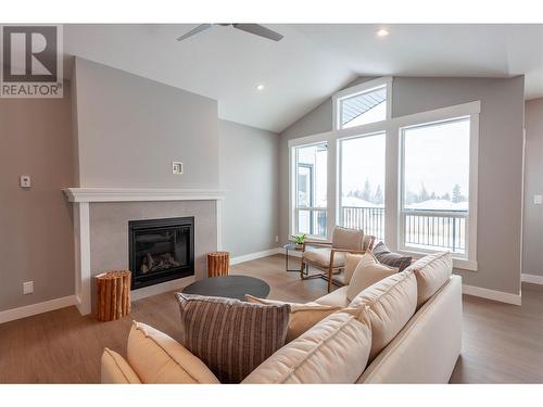 450 Poplar Drive, Logan Lake, BC - Indoor Photo Showing Living Room With Fireplace