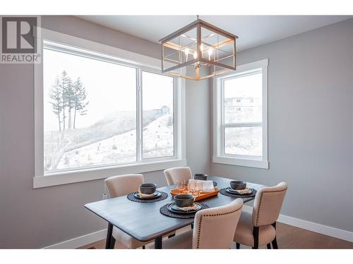 450 Poplar Drive, Logan Lake, BC - Indoor Photo Showing Dining Room