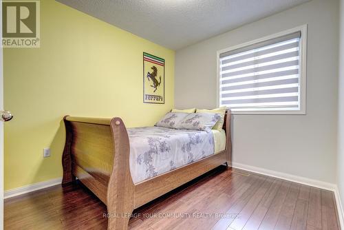 9 Sugarhill Drive, Brampton, ON - Indoor Photo Showing Bedroom