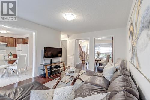 9 Sugarhill Drive, Brampton, ON - Indoor Photo Showing Living Room