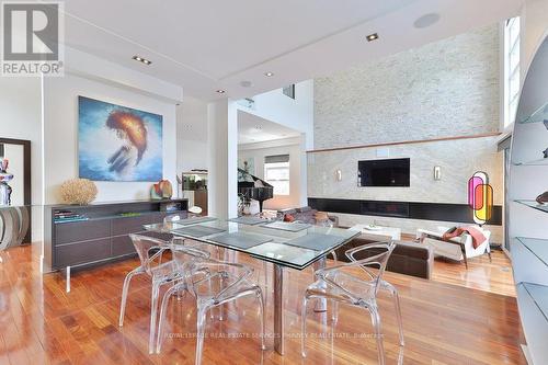 622 Kozel Court, Mississauga, ON - Indoor Photo Showing Dining Room