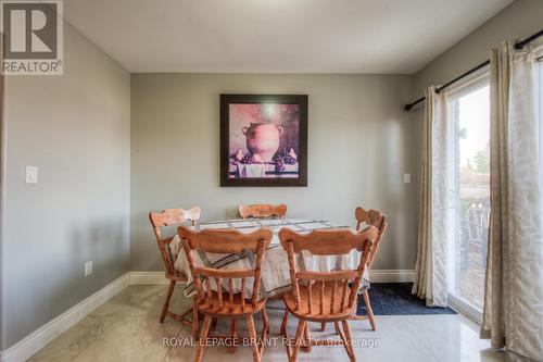 16 Mcguiness Drive, Brantford, ON - Indoor Photo Showing Dining Room