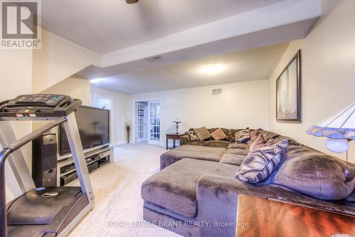 16 Mcguiness Drive, Brantford, ON - Indoor