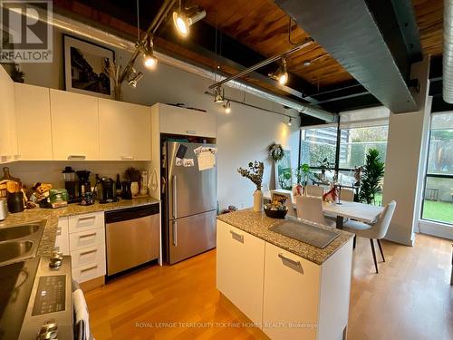 201 - 43 Hanna Avenue, Toronto, ON - Indoor Photo Showing Kitchen With Stainless Steel Kitchen