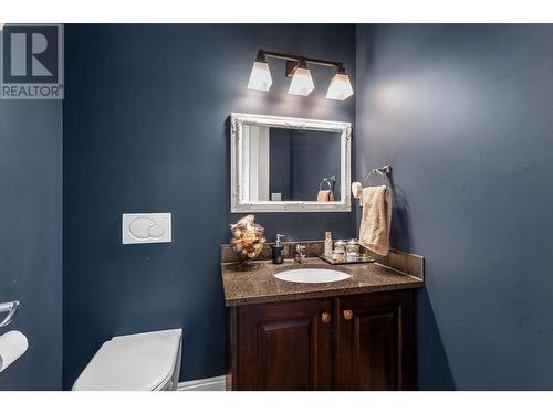 842 Guerin Creek Way, Kamloops, BC - Indoor Photo Showing Bathroom