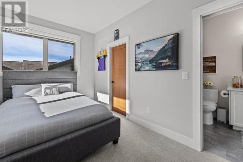 2424 Fairways Drive, Sun Peaks, BC - Indoor Photo Showing Bedroom