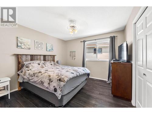 233 Brooke Drive Unit# 3, Chase, BC - Indoor Photo Showing Bedroom