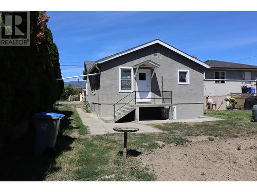 325 Willow Street, Kamloops, BC - Outdoor