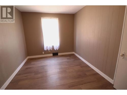 325 Willow Street, Kamloops, BC - Indoor Photo Showing Other Room