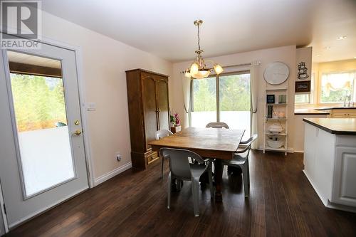 1612 Flume Road, Barriere, BC - Indoor Photo Showing Dining Room