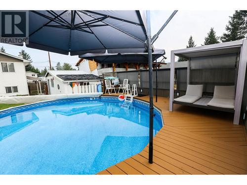 446 Oriole Way, Barriere, BC - Outdoor With Above Ground Pool With Exterior