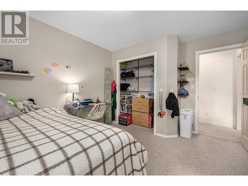 105 Puett Ranch Road, Kamloops, BC - Indoor Photo Showing Bedroom