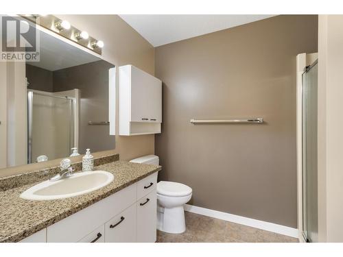 2022 Pacific Way Unit# 19, Kamloops, BC - Indoor Photo Showing Bathroom