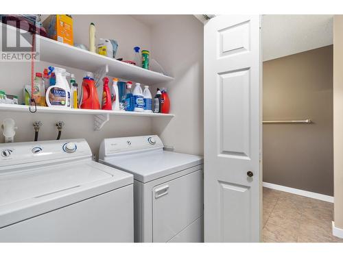 2022 Pacific Way Unit# 19, Kamloops, BC - Indoor Photo Showing Laundry Room