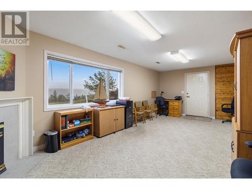 2022 Pacific Way Unit# 19, Kamloops, BC - Indoor With Fireplace