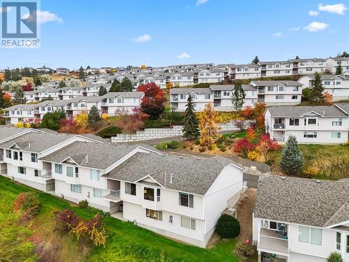 2022 Pacific Way Unit# 19, Kamloops, BC - Outdoor With Facade