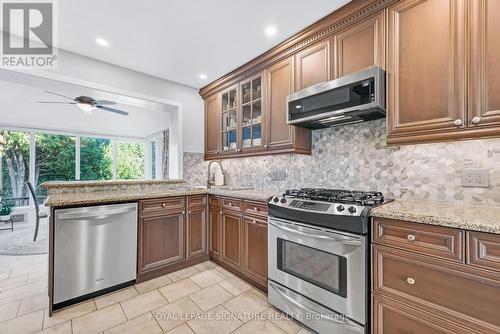 21 Page Avenue, Toronto, ON - Indoor Photo Showing Kitchen With Upgraded Kitchen