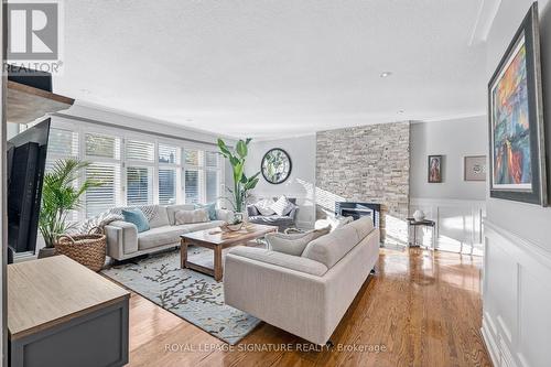 21 Page Avenue, Toronto, ON - Indoor Photo Showing Living Room