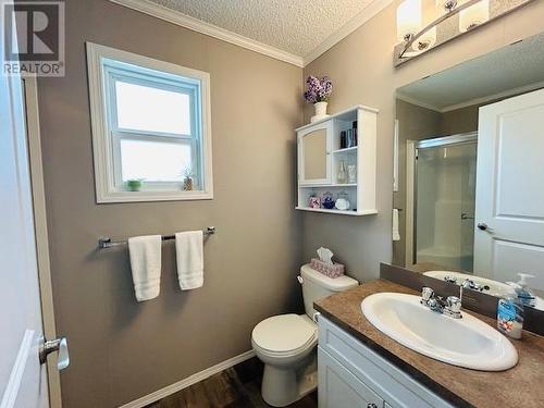 235 Aylmer Road Unit# 13, Chase, BC - Indoor Photo Showing Bathroom