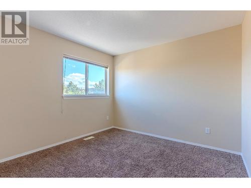 1920 Hugh Allan Drive Unit# 7, Kamloops, BC - Indoor Photo Showing Other Room