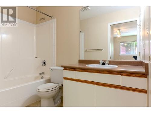 1920 Hugh Allan Drive Unit# 7, Kamloops, BC - Indoor Photo Showing Bathroom