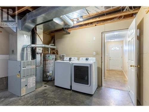 1920 Hugh Allan Drive Unit# 7, Kamloops, BC - Indoor Photo Showing Laundry Room