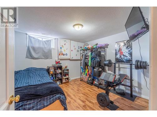 841 Pembroke Avenue, Kamloops, BC - Indoor