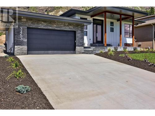 3453 Navatanee Drive, Kamloops, BC - Outdoor With Facade