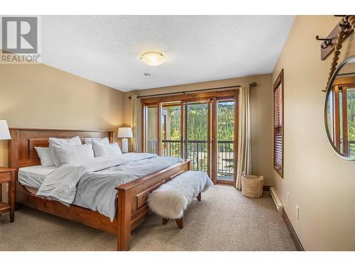 5035 Valley Drive Unit# 44, Sun Peaks, BC - Indoor Photo Showing Bedroom