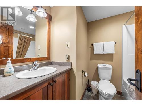 5035 Valley Drive Unit# 44, Sun Peaks, BC - Indoor Photo Showing Bathroom