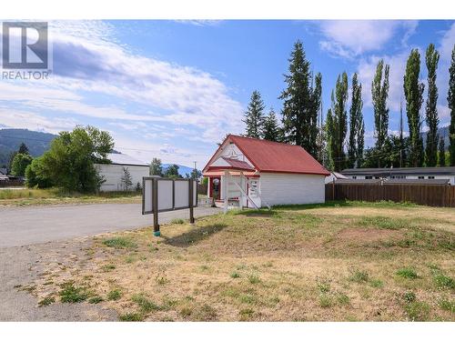 136 24 Highway, Clearwater, BC 