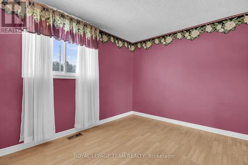 1798 Manotick Station Road, Ottawa, ON - Indoor Photo Showing Other Room