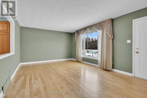 1798 Manotick Station Road, Ottawa, ON - Indoor Photo Showing Other Room