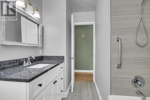 1798 Manotick Station Road, Ottawa, ON - Indoor Photo Showing Bathroom