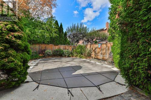 981 Valdese Drive, Mississauga, ON - Outdoor