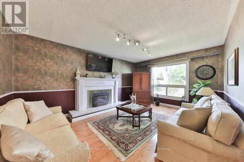 981 Valdese Drive, Mississauga, ON - Indoor Photo Showing Living Room With Fireplace