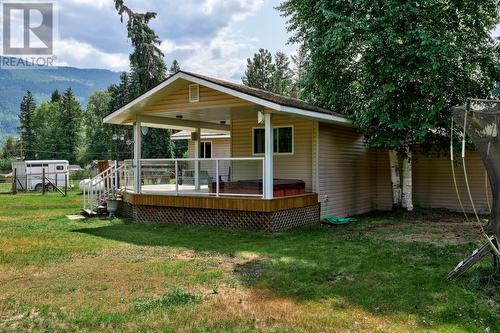 245 Phillips Road, Clearwater, BC - Outdoor With Deck Patio Veranda