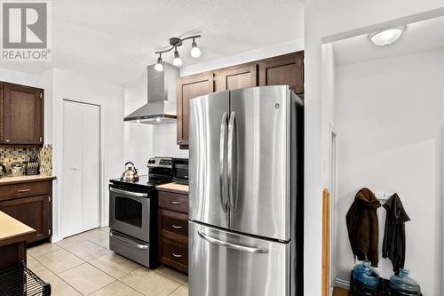 245 Phillips Road, Clearwater, BC - Indoor Photo Showing Kitchen