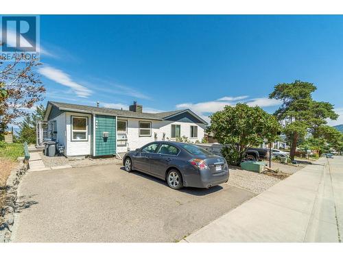 416 Waddington Drive, Kamloops, BC - Outdoor