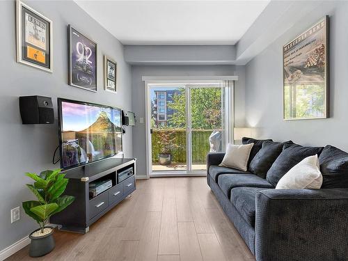 205-821 Goldstream Ave, Langford, BC - Indoor Photo Showing Living Room