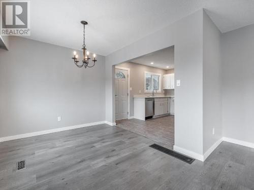 570 Collingwood Drive, Kamloops, BC - Indoor