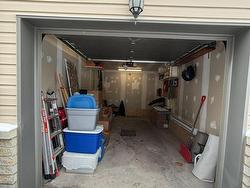 Garage - 