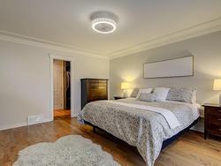 Master bedroom - 