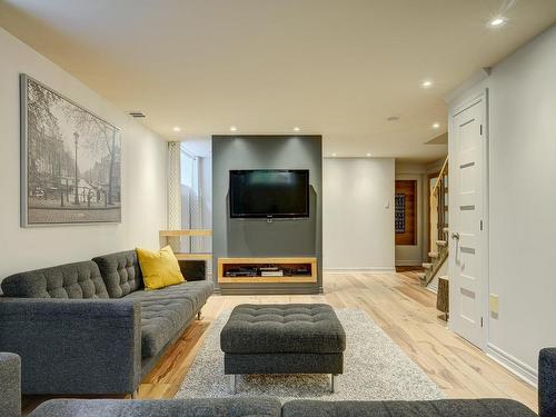 Family room - 4215 Rue Du Myosotis, Saint-Bruno-De-Montarville, QC - Indoor Photo Showing Living Room