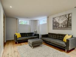 Family room - 