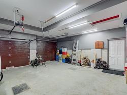 Garage - 