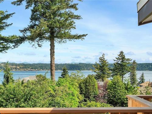 639 Alder St, Campbell River, BC 