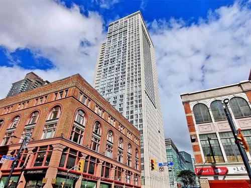 2112-210 Victoria St, Toronto, ON - Outdoor With Facade