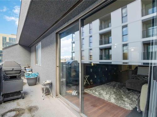 402-755 Hillside Ave, Victoria, BC - Outdoor With Balcony